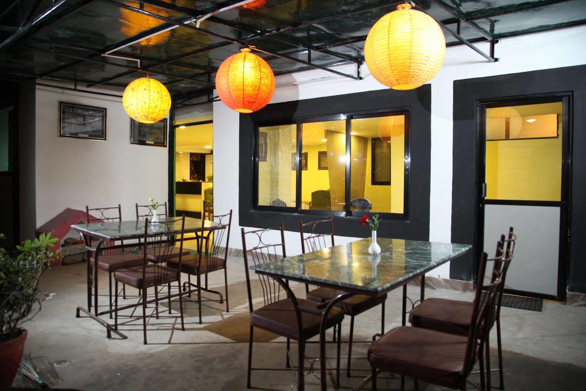 New Hotel Panda Katmandu Dış mekan fotoğraf
