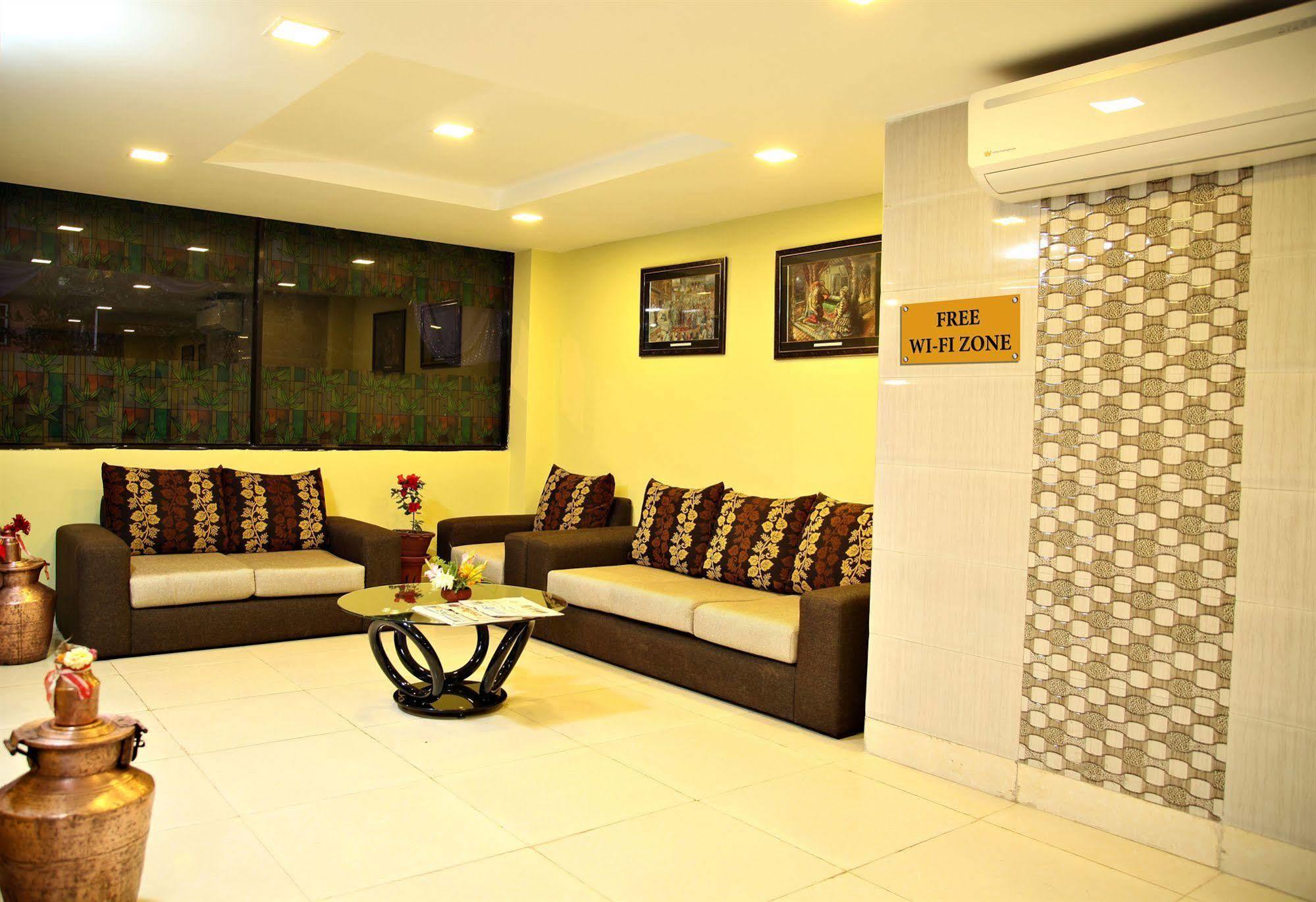 New Hotel Panda Katmandu Dış mekan fotoğraf